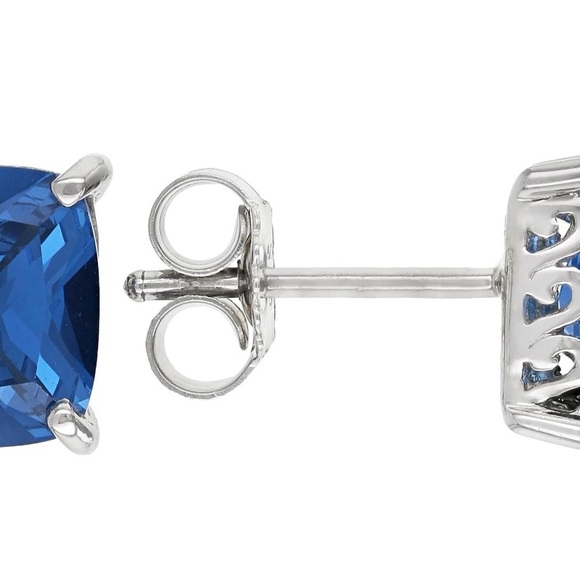 Blue Spinel Box Set - Picture 5 of 7